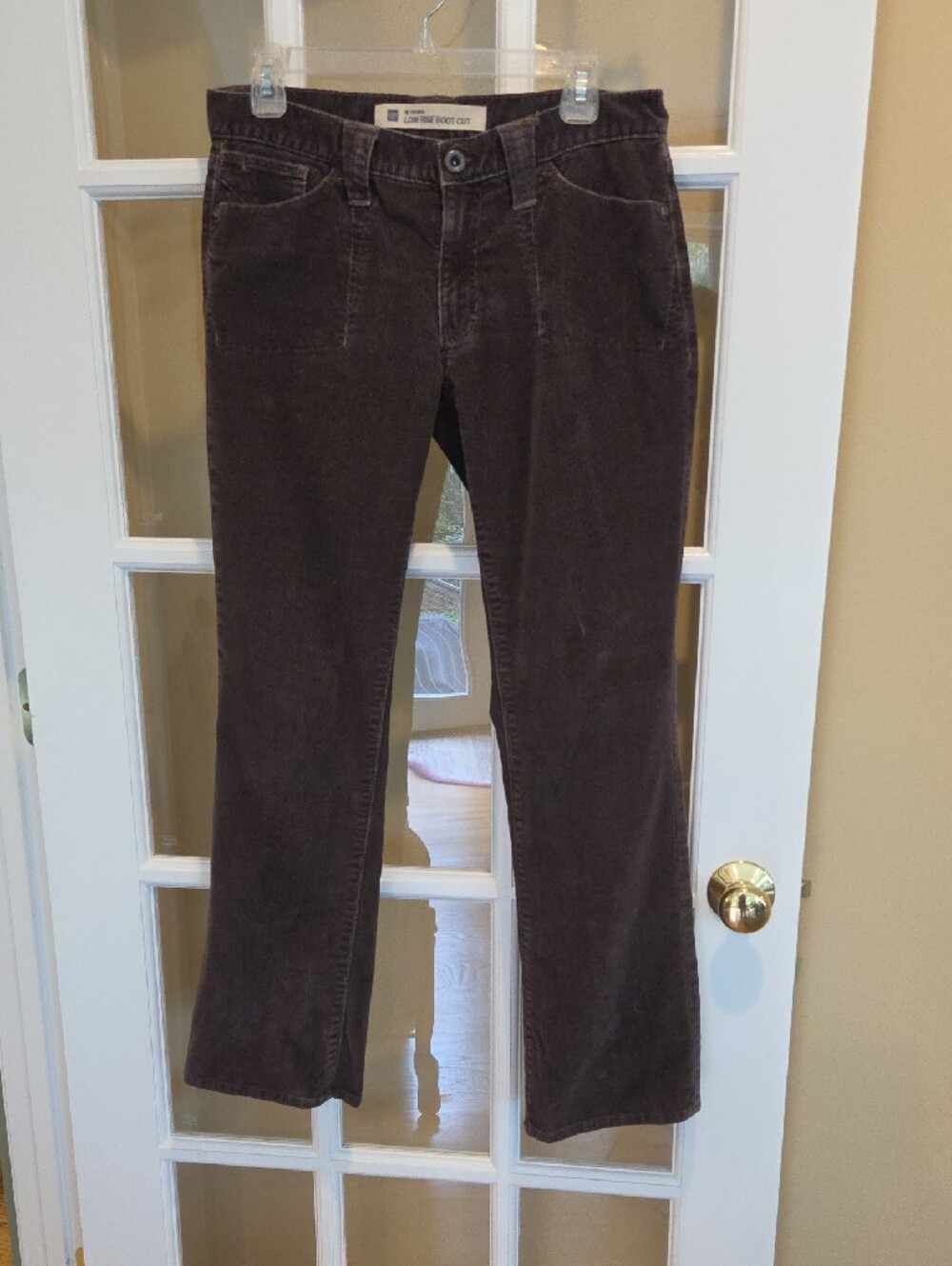 GAP Women's Chocolate Brown Corduroy Low Rise Boot Cut Pants Size: 8A